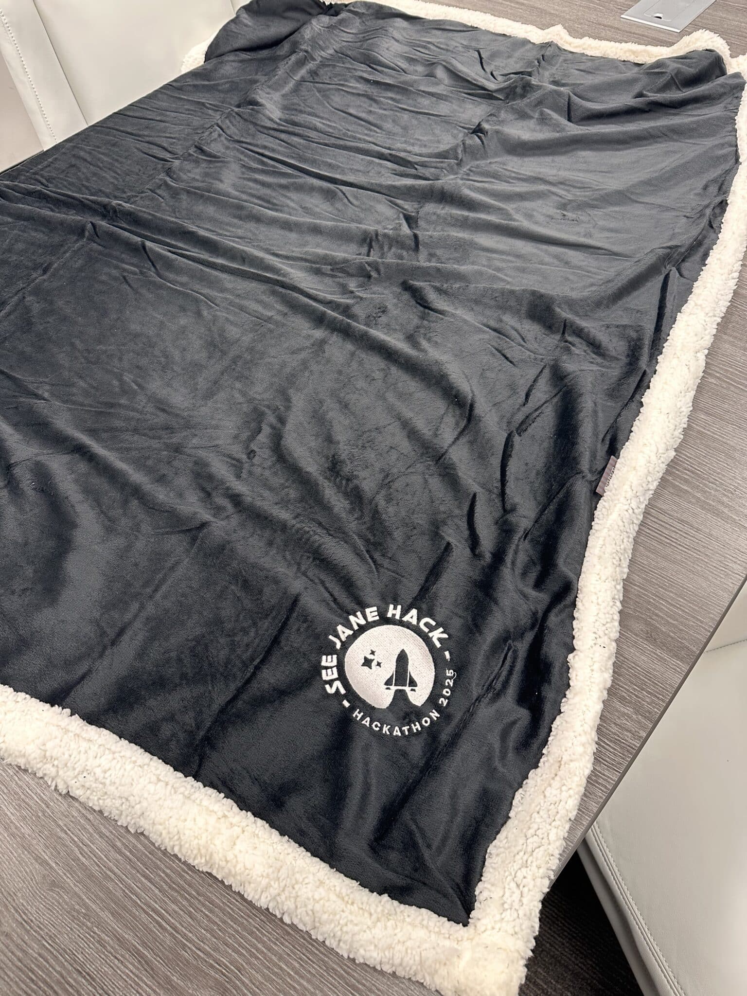 Jane app logo blanket
